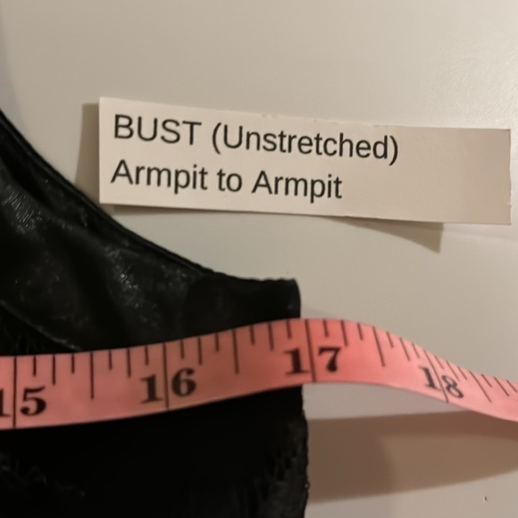 Size 6 Max and Cleo Lace black dress with ruffle detail. Fitted mini dress - Picture 12 of 12